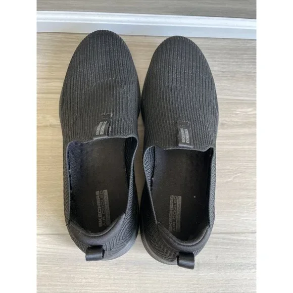 Women's Skechers Go Walk Black Sparkly hyper pillars Size 10 Slip-on’s Mint! - Picture 11 of 11